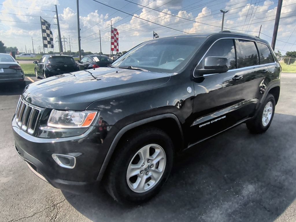 Used 2015 Jeep Grand Cherokee Laredo w/ Quick Order Package 23E AWD/4WD image 1