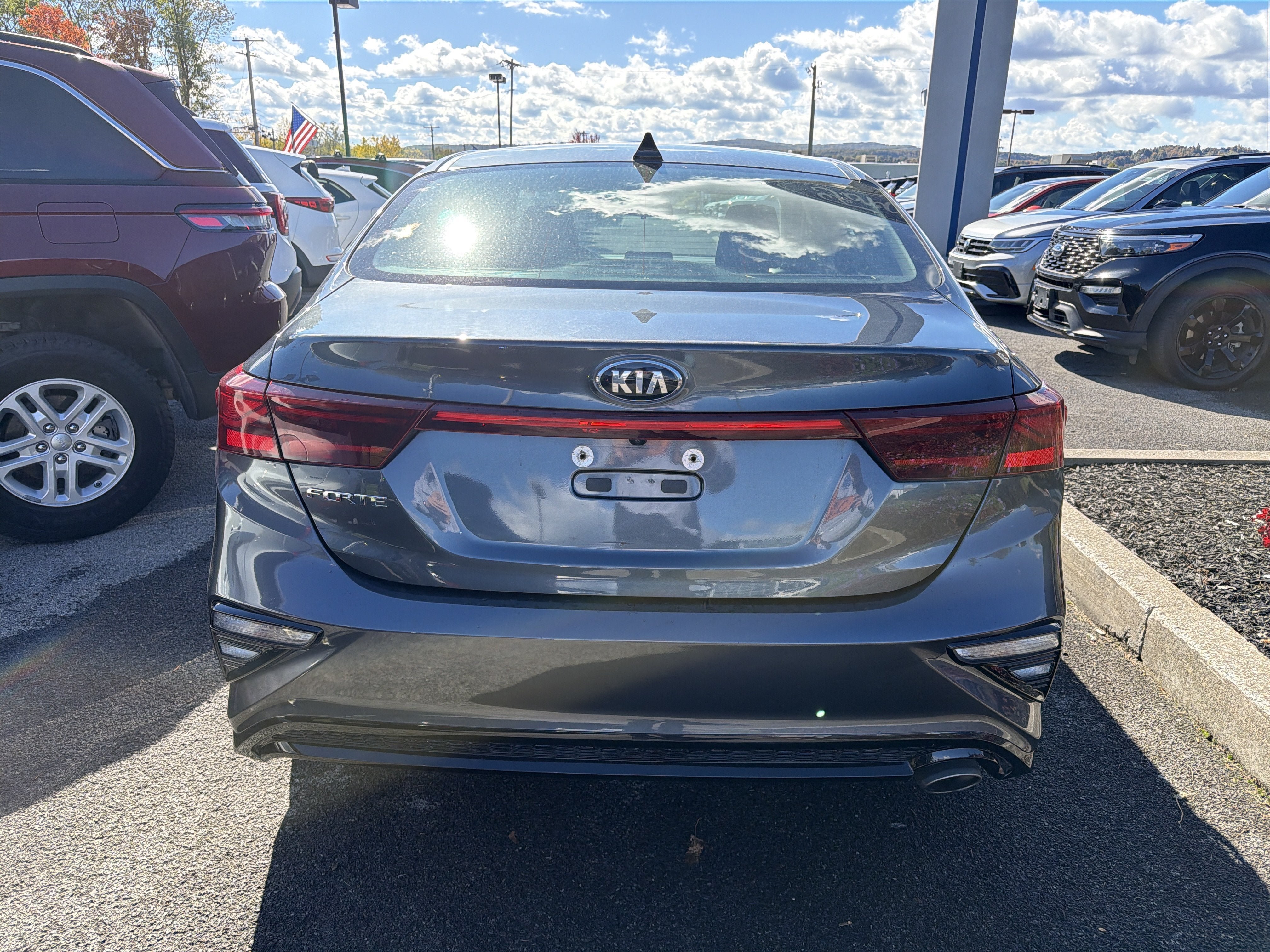 Used 2019 Kia Forte LXS FWD image 6