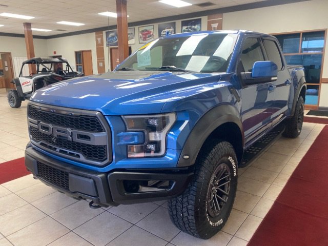 Used 2020 Ford F150 Raptor w/ Equipment Group 802A Luxury AWD/4WD image 1