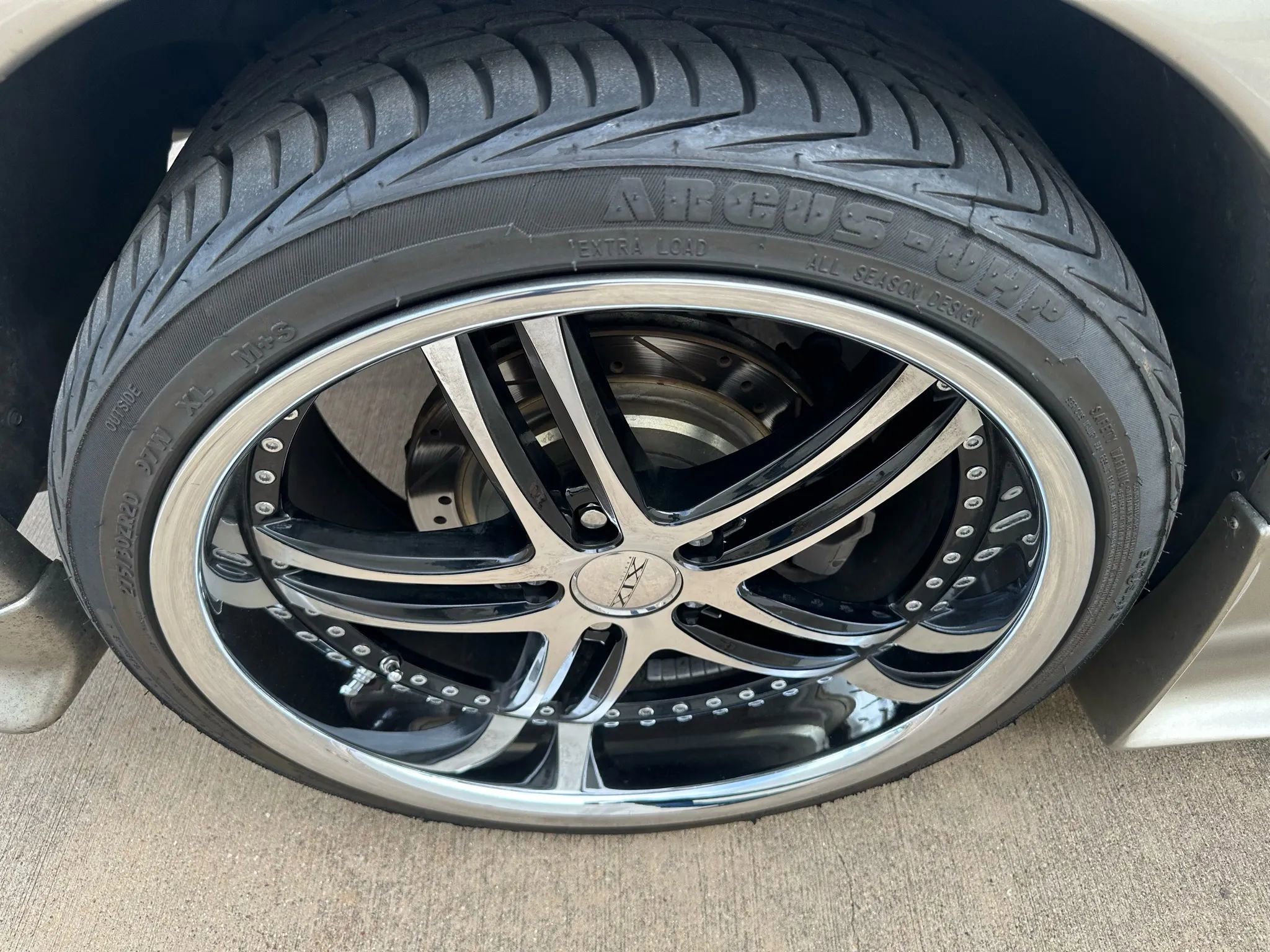 Used 2000 Chevrolet Corvette Coupe image 11