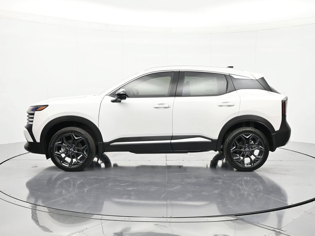 New 2026 Nissan Kicks SR FWD image 8