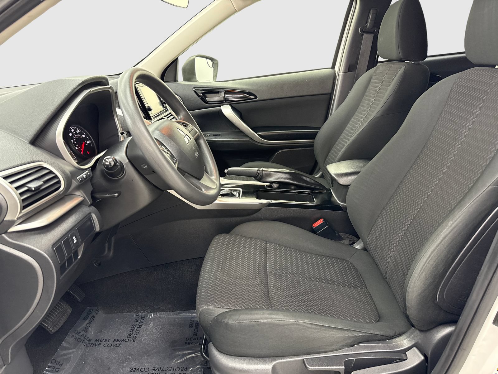 Used 2018 Mitsubishi Eclipse Cross ES FWD image 17
