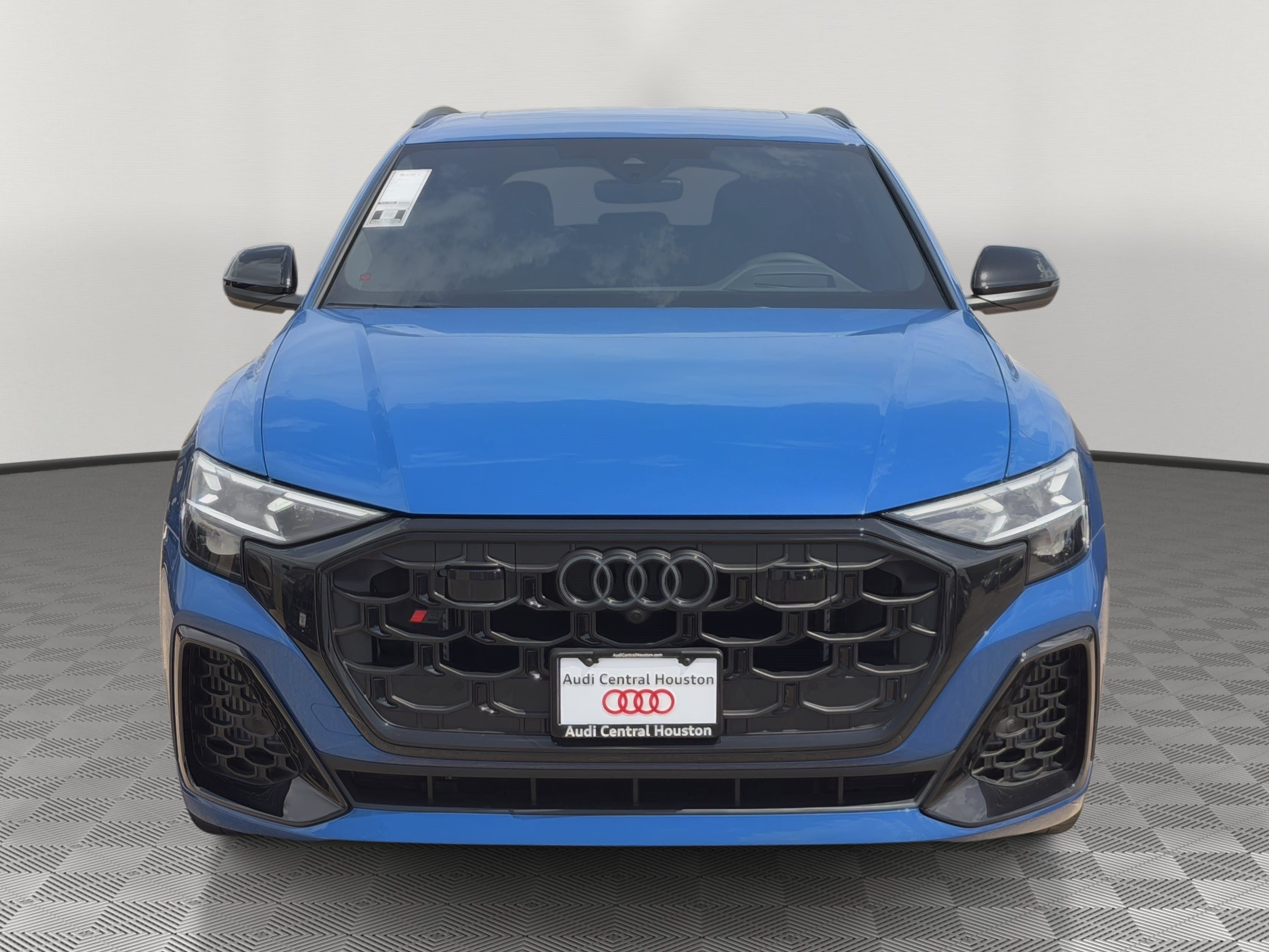 New 2026 Audi SQ8 Prestige AWD/4WD image 6