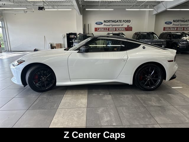 Used 2024 Nissan Z Performance w/ Floor Mat Package RWD image 13