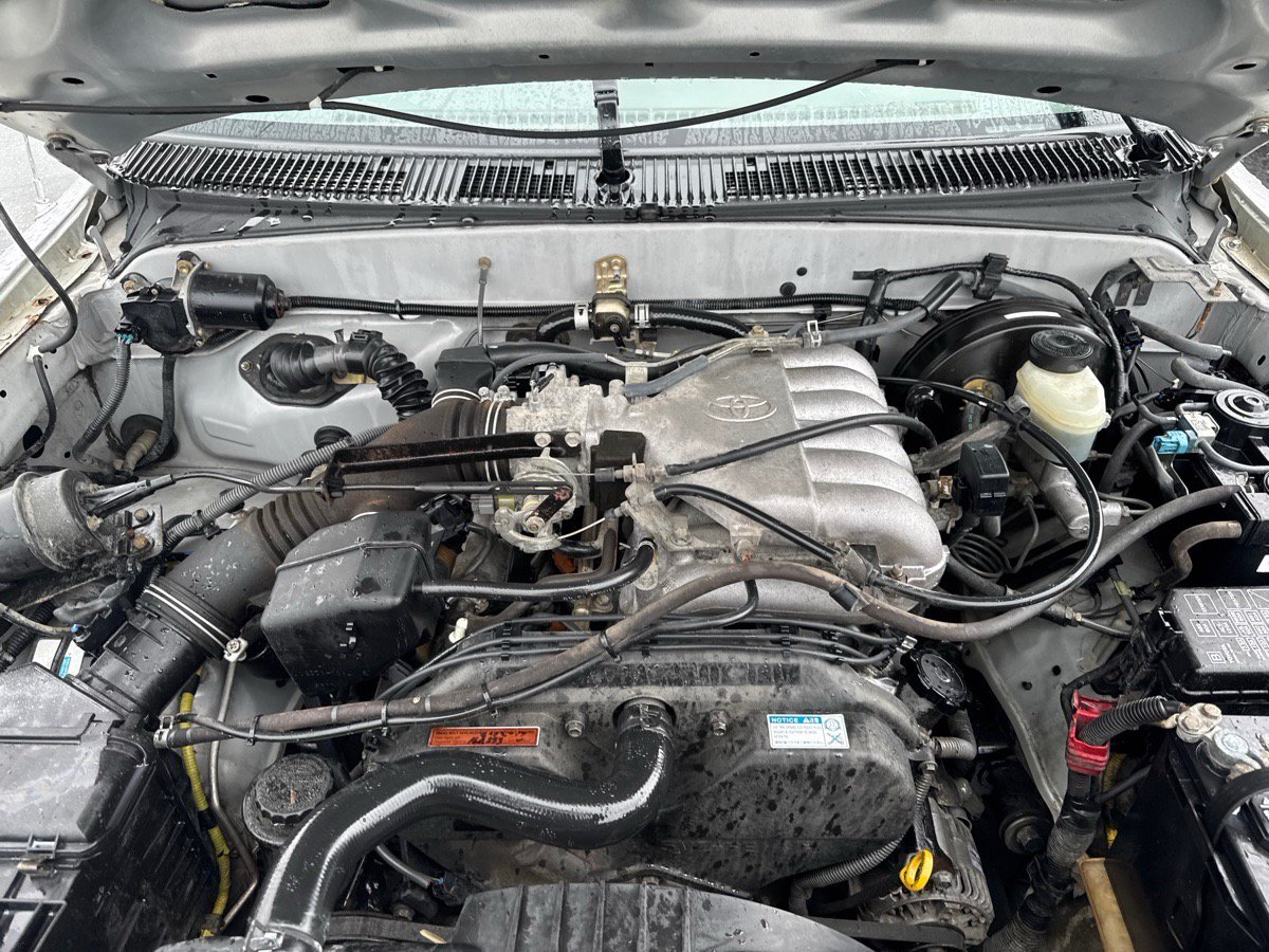 Used 2001 Toyota Tacoma PreRunner RWD image 9