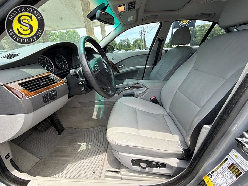 Used 2007 BMW 530i Sedan RWD image 11