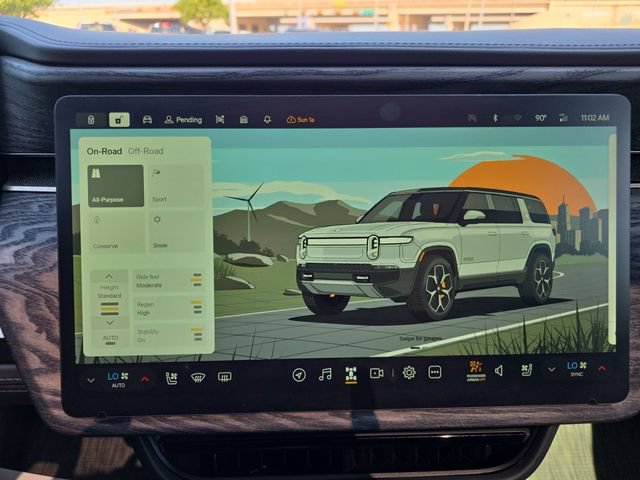 Used 2023 Rivian R1S Launch Edition Quad AWD/4WD image 29