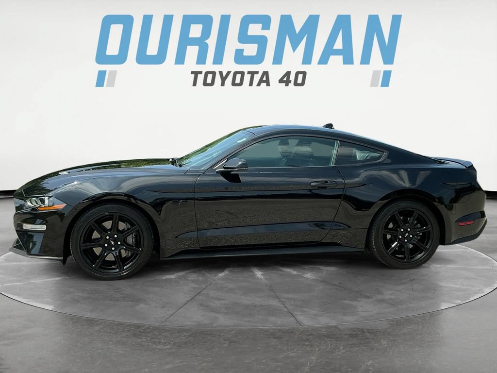 Used 2020 Ford Mustang GT Premium w/ Black Accent Package RWD image 4