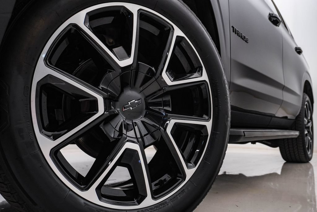 Used 2023 Chevrolet Tahoe RST AWD/4WD image 5