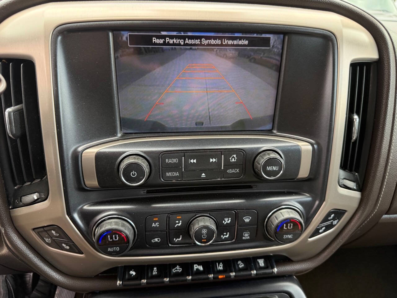Used 2015 GMC Sierra 2500 Denali w/ Duramax Plus Package AWD/4WD image 36