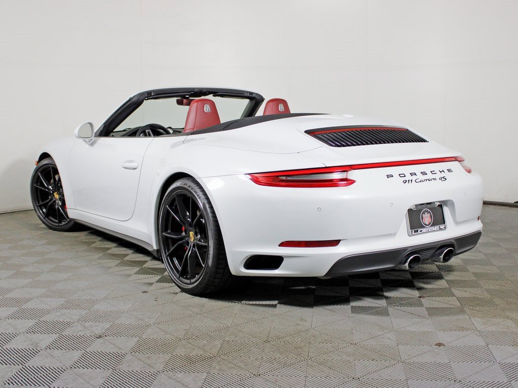 Used 2017 Porsche 911 Carrera 4S image 3