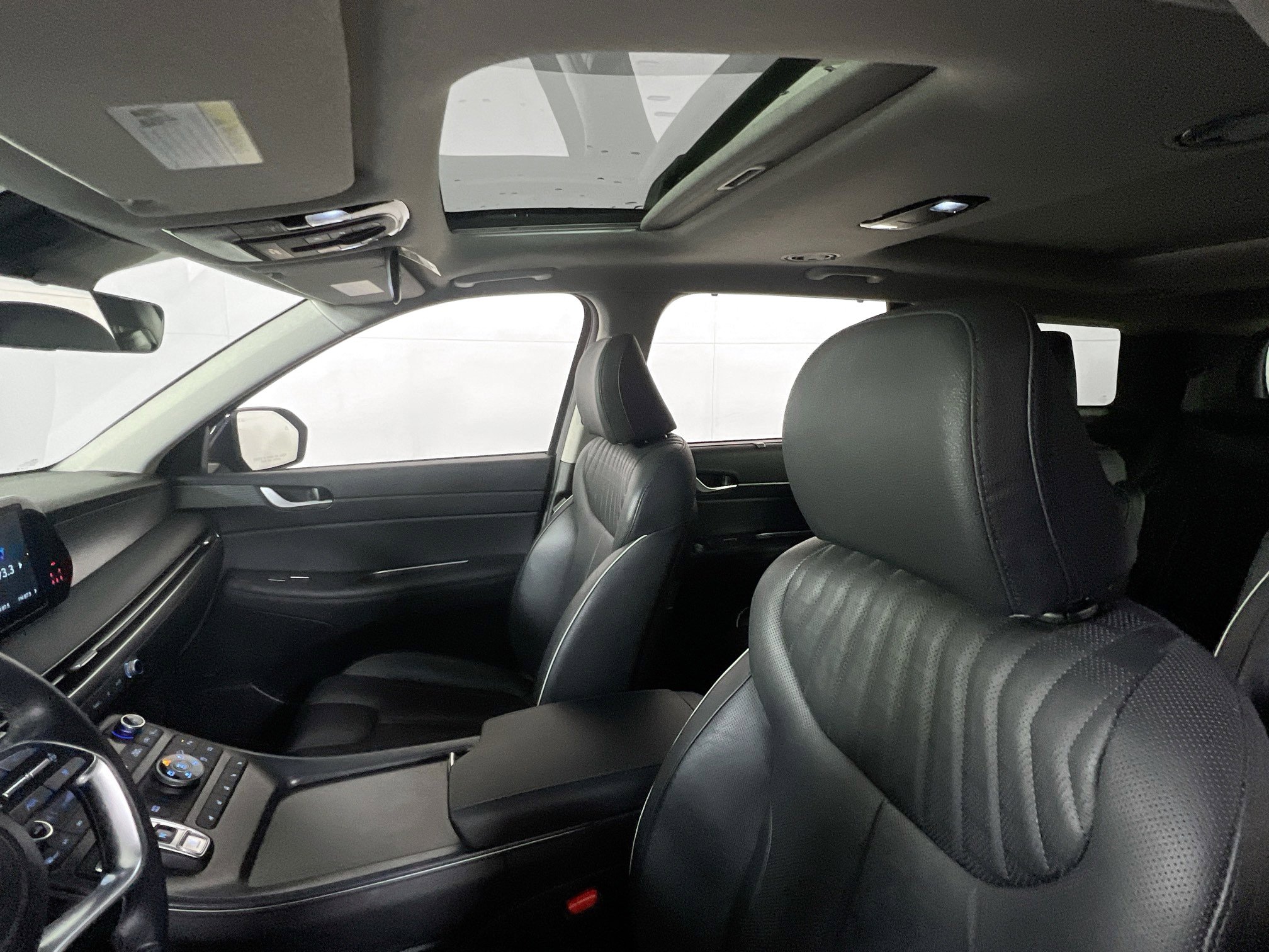 Used 2023 Hyundai Palisade Limited image 22