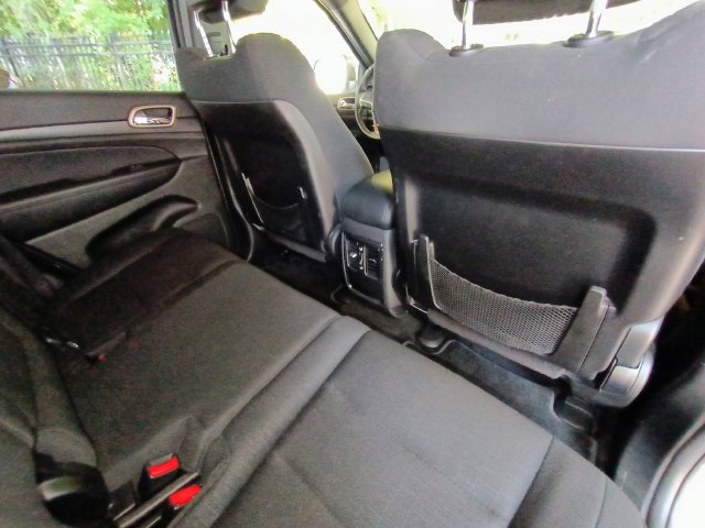 Used 2015 Jeep Grand Cherokee Laredo w/ Quick Order Package 23E RWD image 66