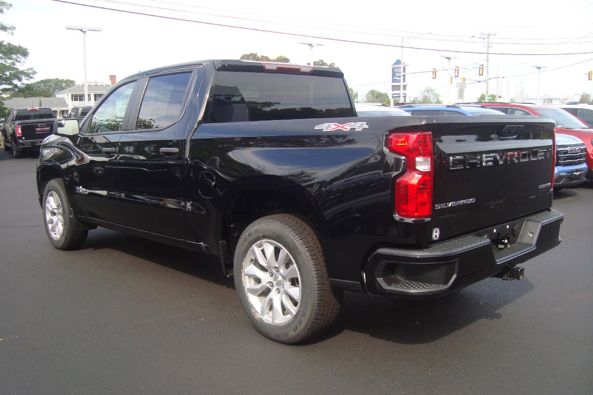 Certified 2022 Chevrolet Silverado 1500 Custom image 6