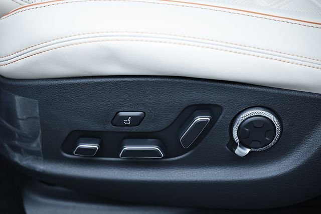 New 2026 Genesis GV70 3.5T Sport Prestige image 25