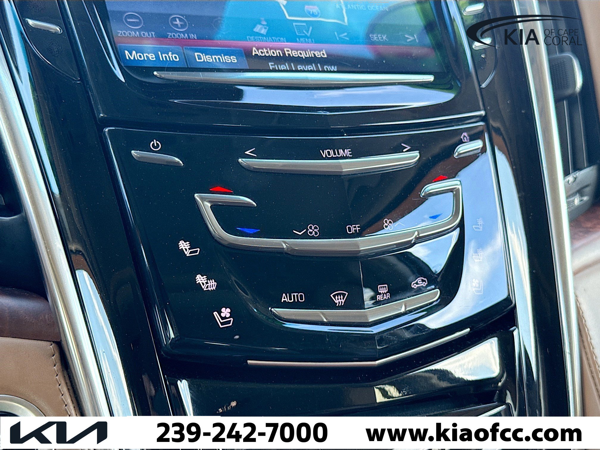 Used 2015 Cadillac Escalade ESV Platinum image 35