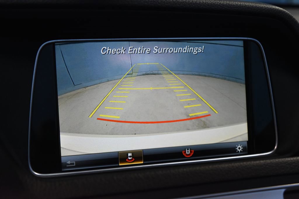 Used 2017 Mercedes-Benz E 400 Cabriolet image 12