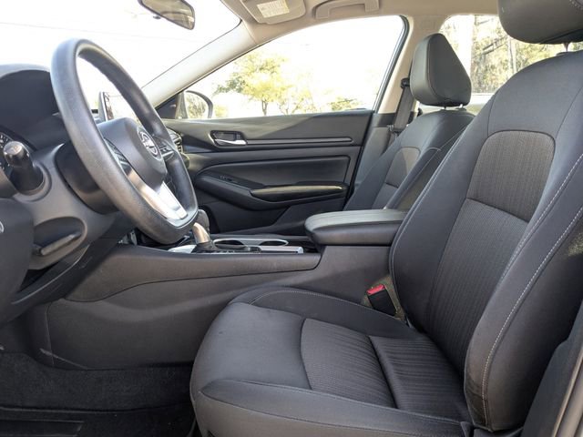 Used 2024 Nissan Altima 2.5 SV image 25