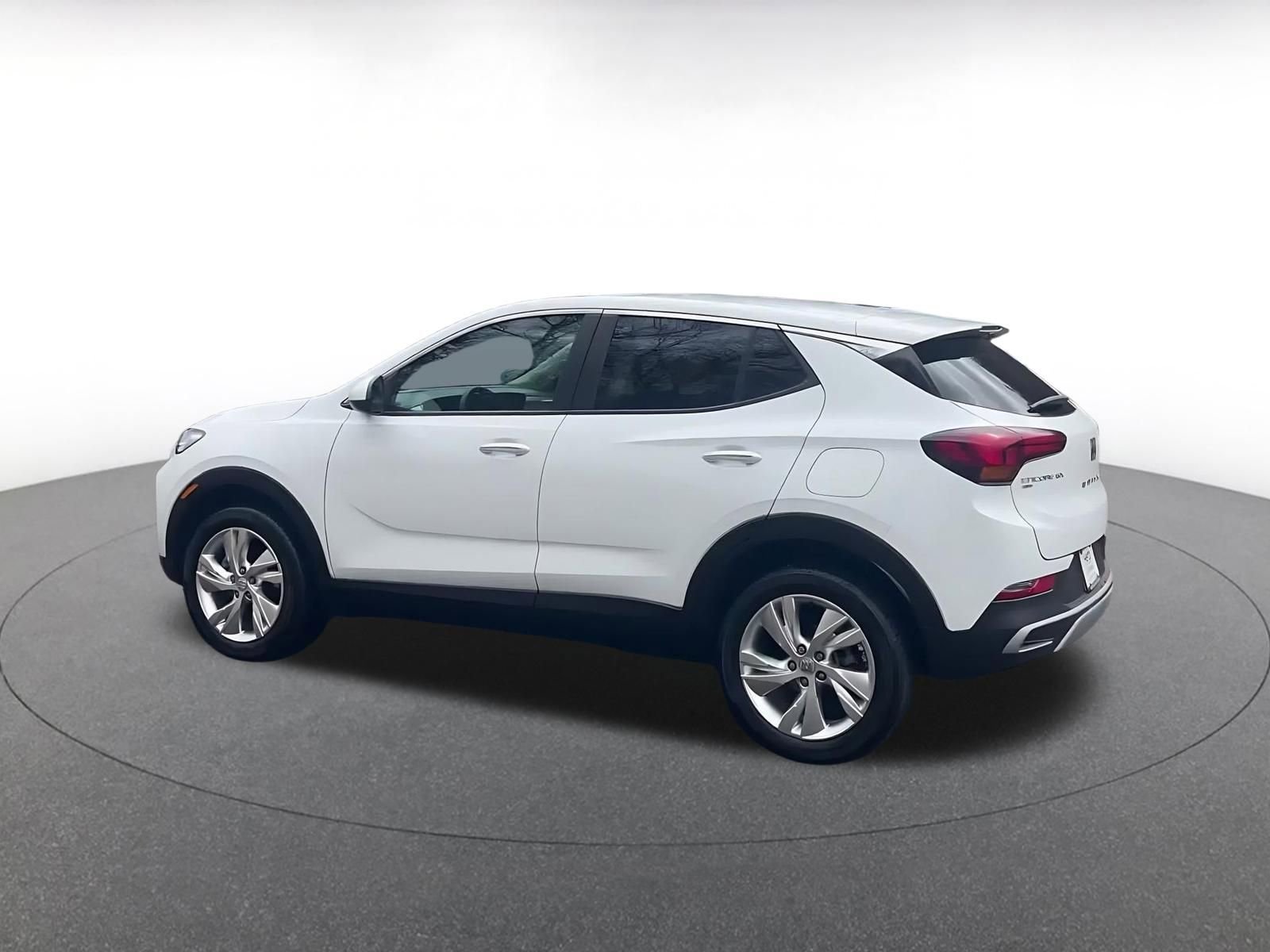Used 2025 Buick Encore GX Preferred image 10