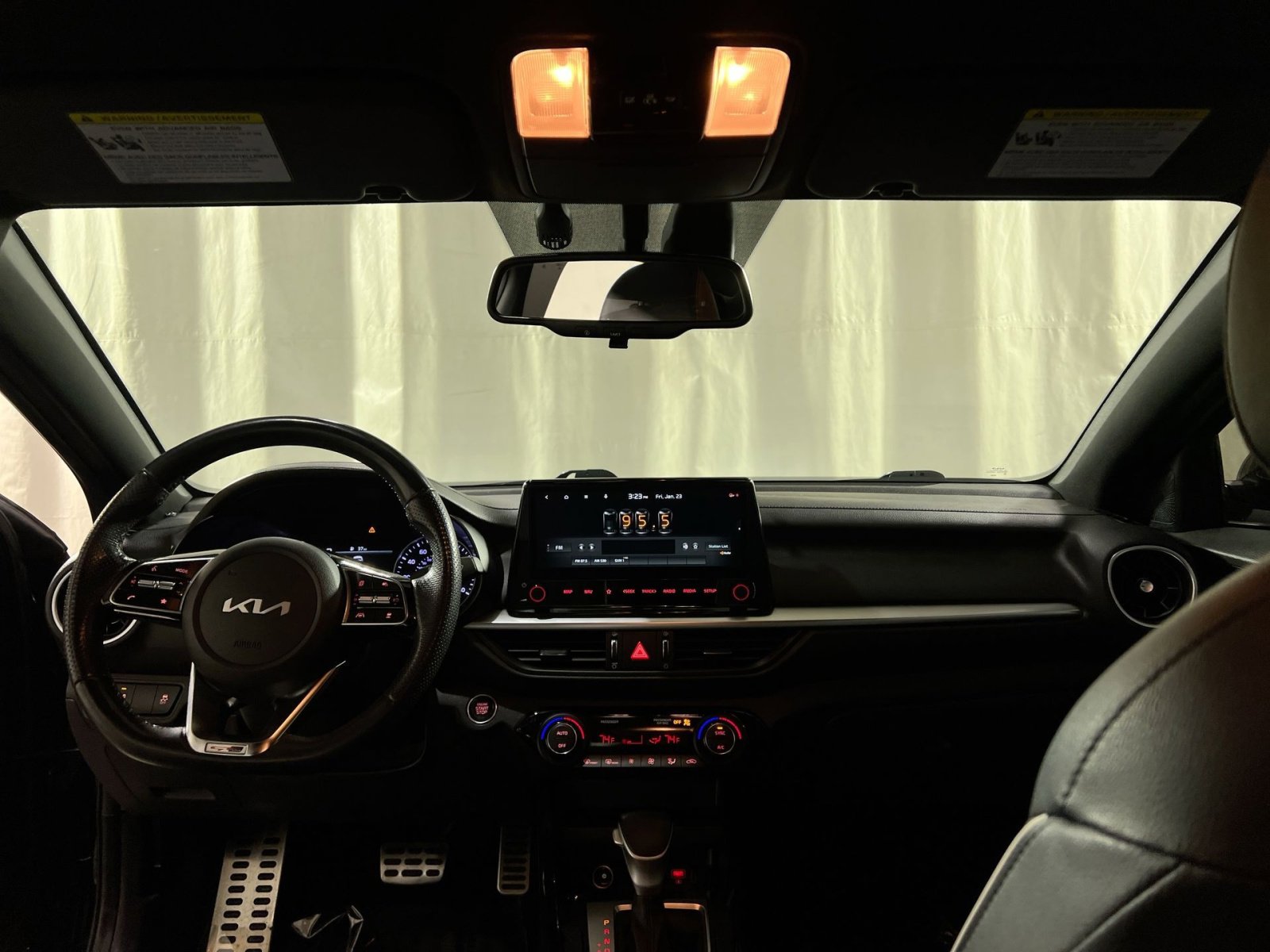 Used 2022 Kia Forte GT-Line w/ GT-Line Technology Package image 17