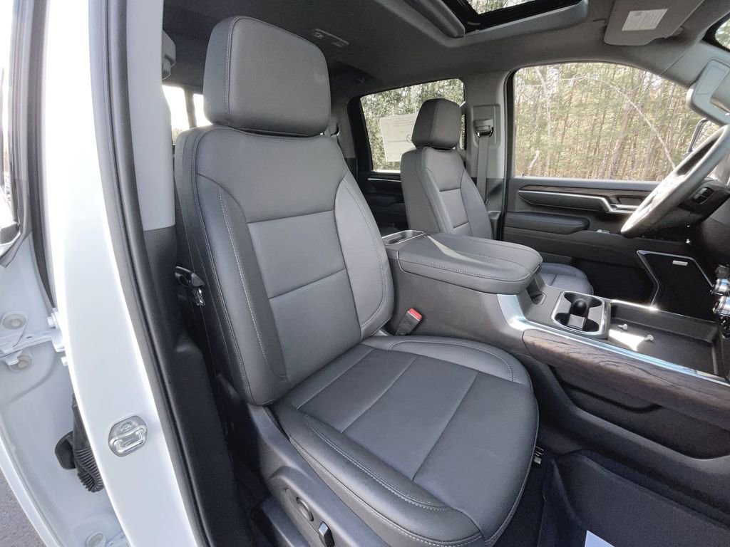 New 2026 GMC Sierra 3500 SLT image 37