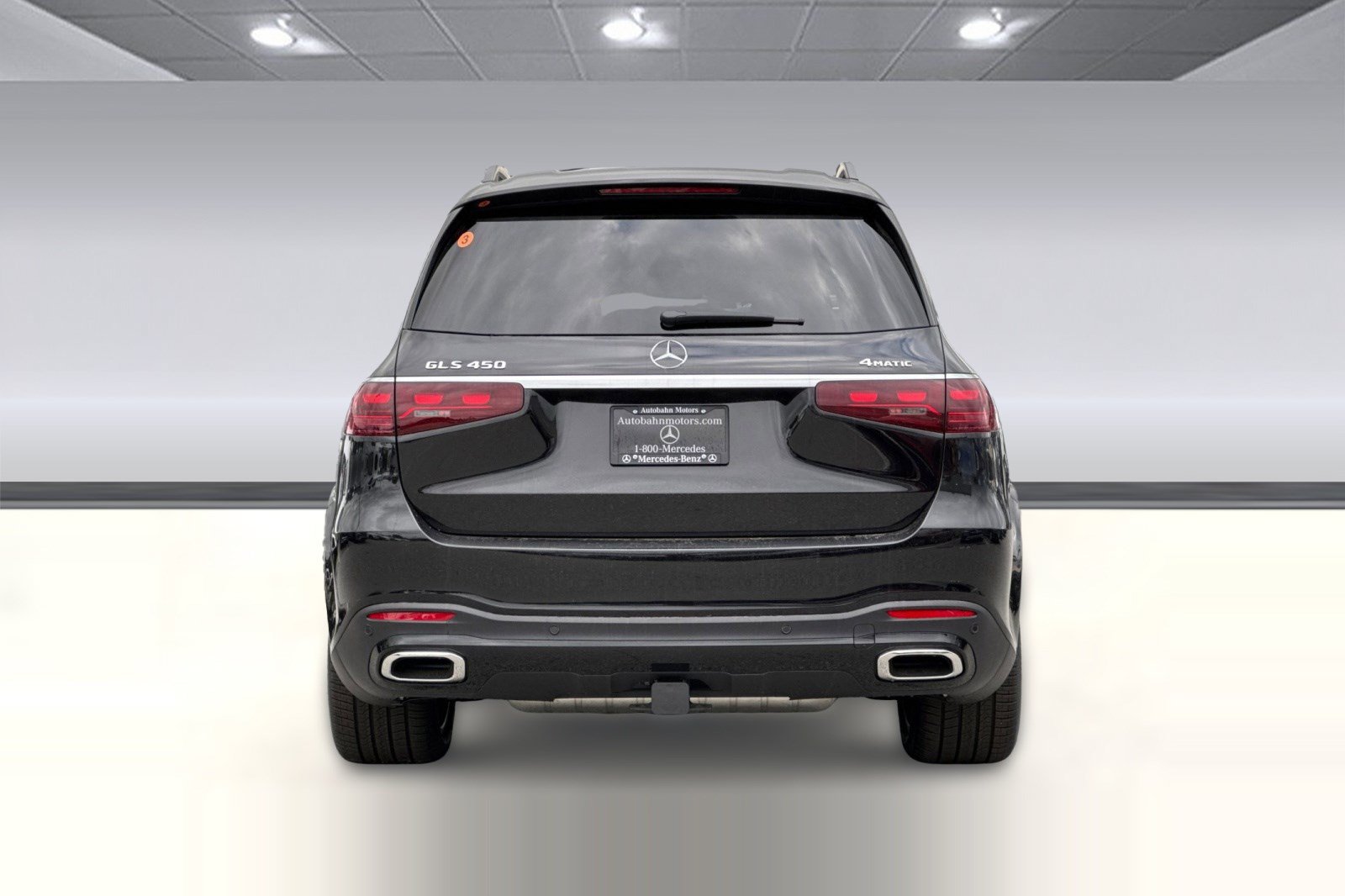 Used 2026 Mercedes-Benz GLS 450 4MATIC image 9