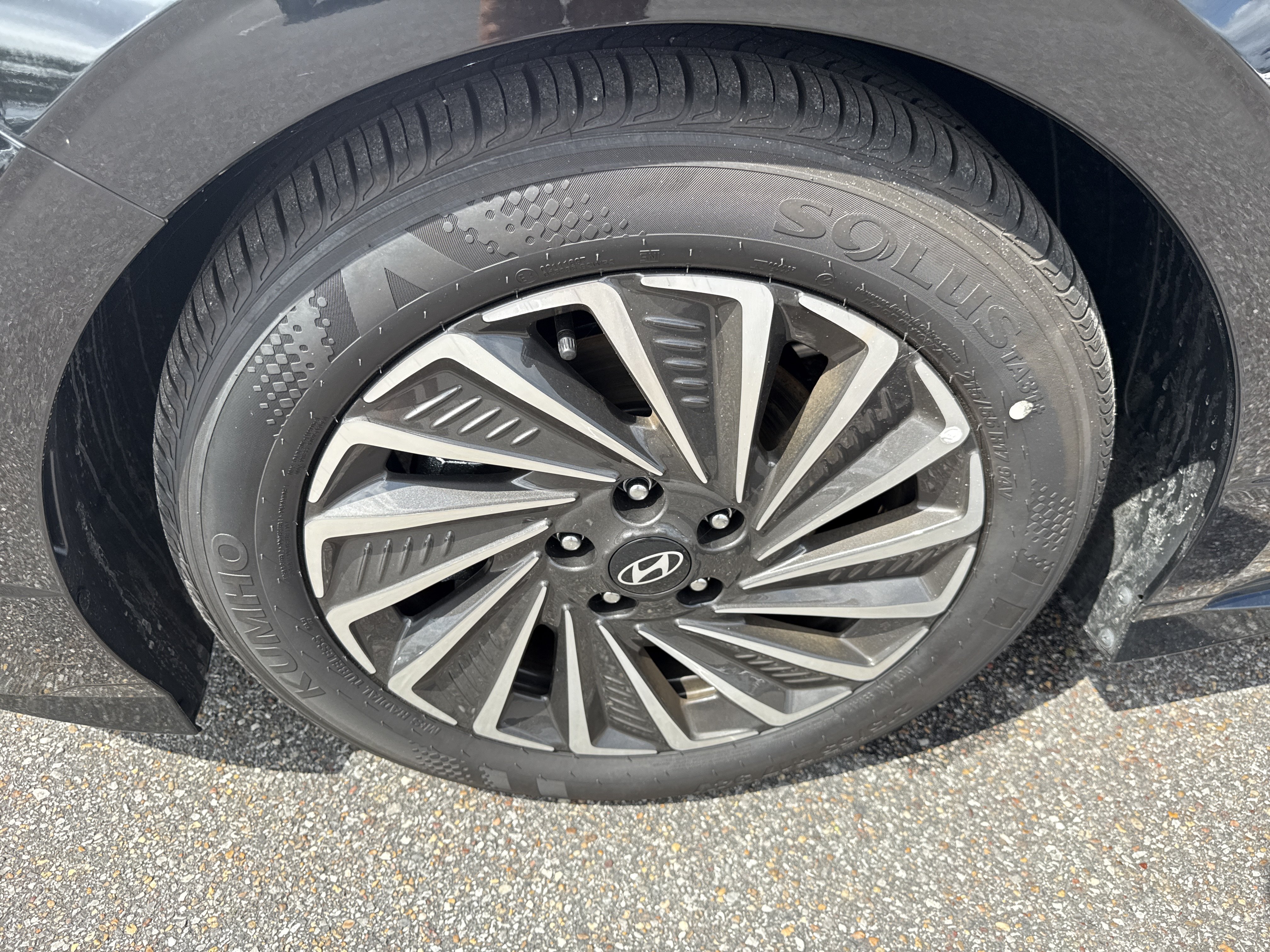 New 2026 Hyundai Sonata Limited FWD image 20