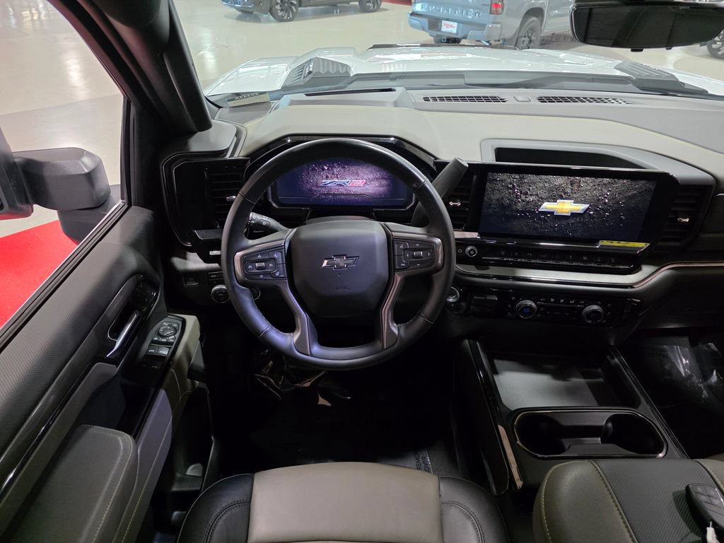 Certified 2024 Chevrolet Silverado 2500 ZR2 w/ Technology Package AWD/4WD image 15