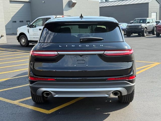 Used 2024 Lincoln Corsair AWD image 4