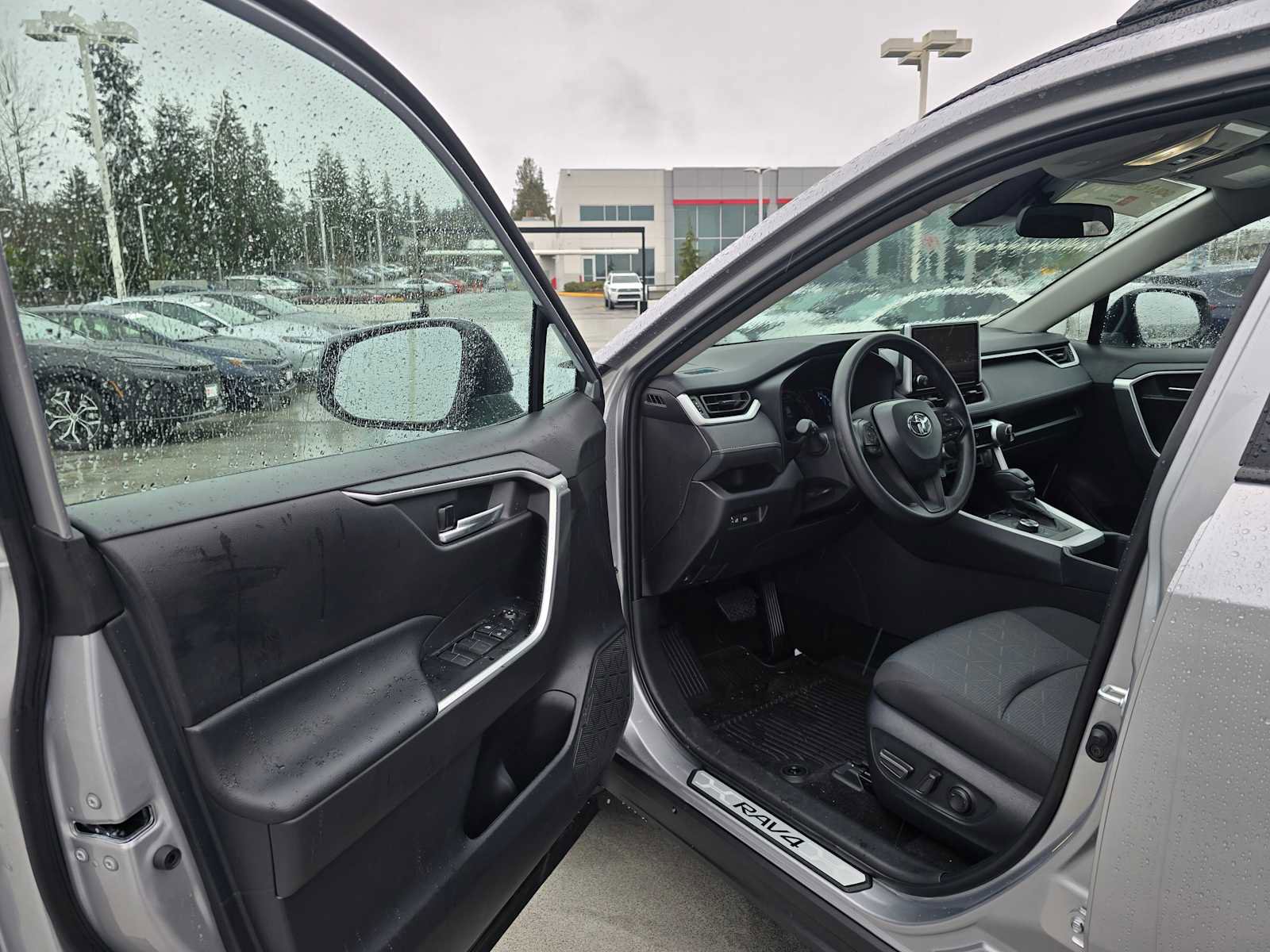 Certified 2025 Toyota RAV4 XLE image 19