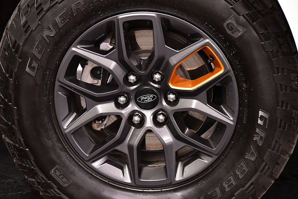 Used 2025 Ford Expedition Tremor AWD/4WD image 9