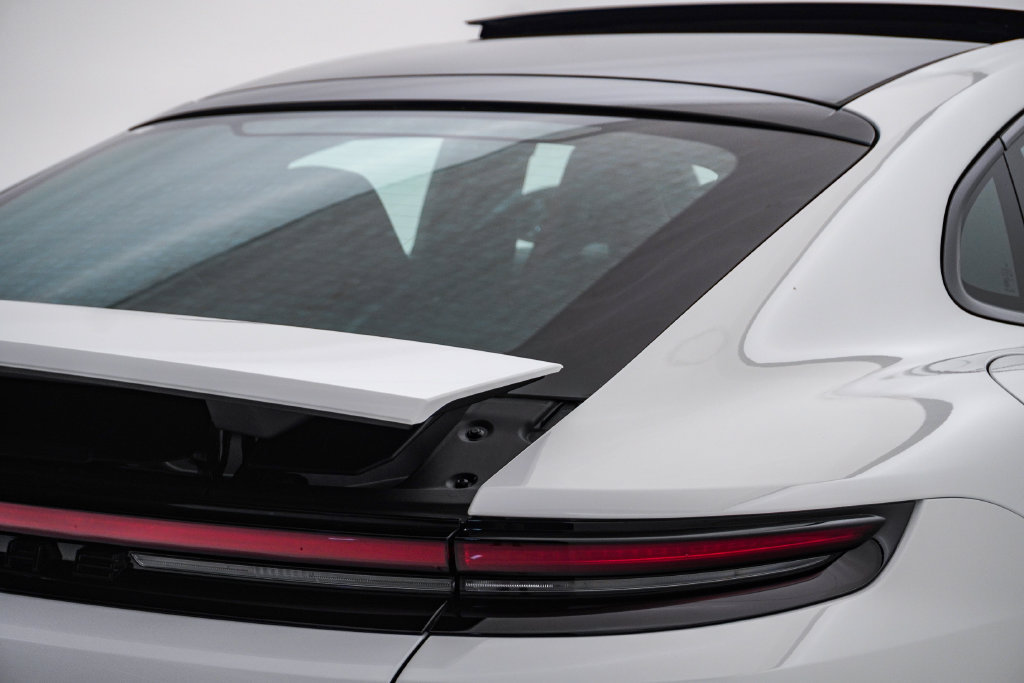 New 2026 Porsche Panamera 4 E-Hybrid AWD/4WD image 12