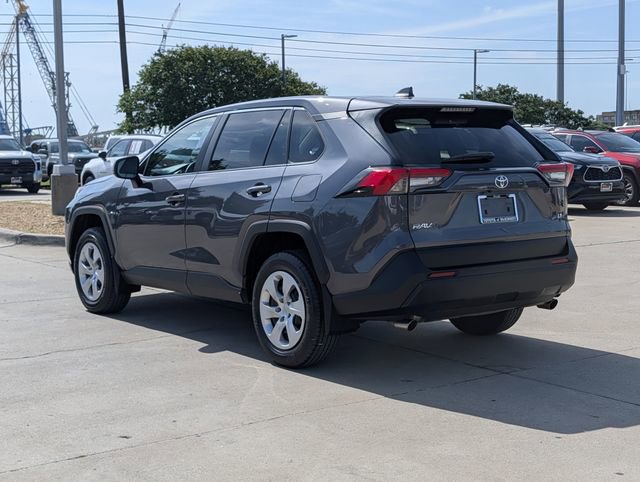 Used 2023 Toyota RAV4 LE FWD image 8
