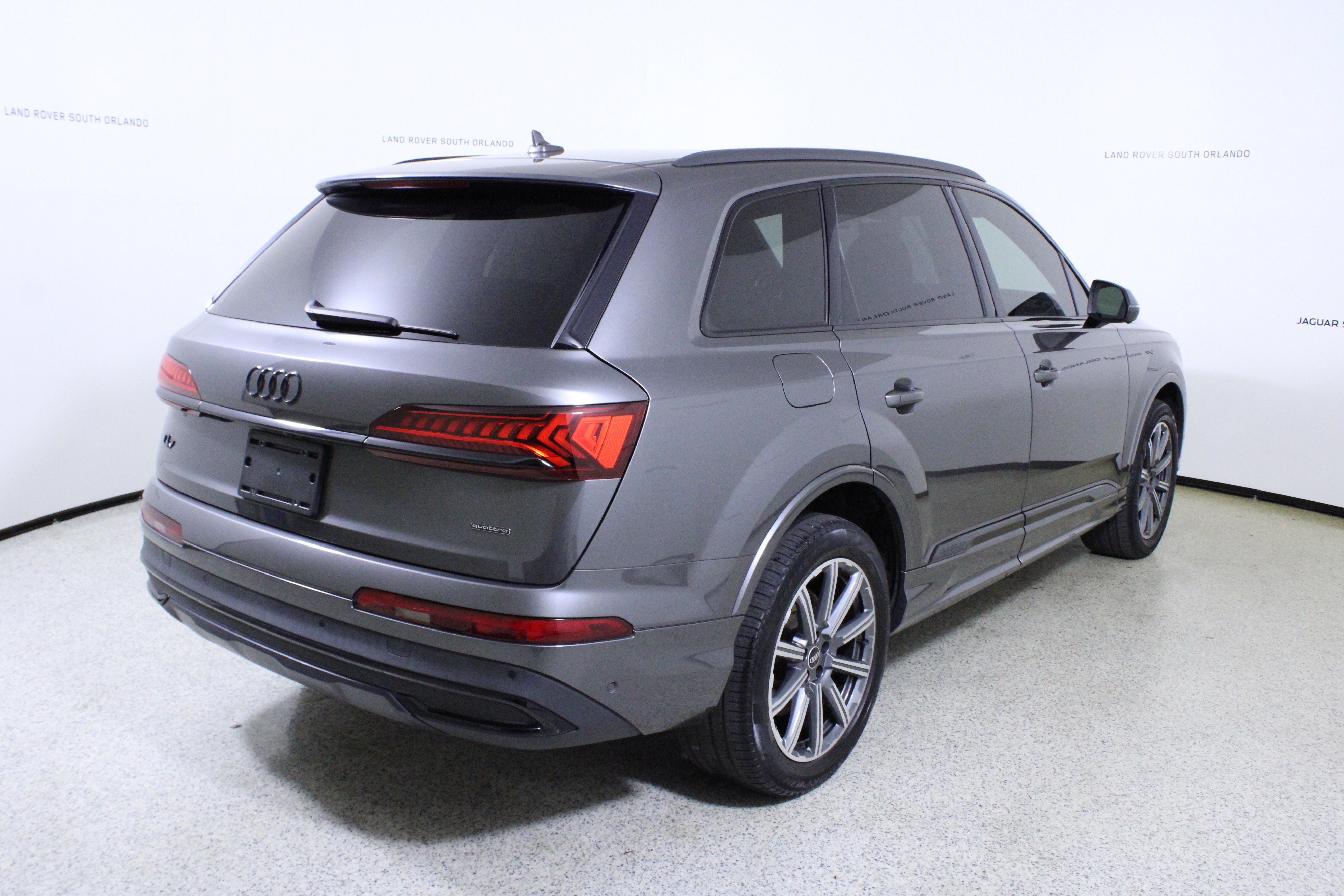 Used 2022 Audi Q7 2.0T Premium Plus w/ Premium Plus Package image 7