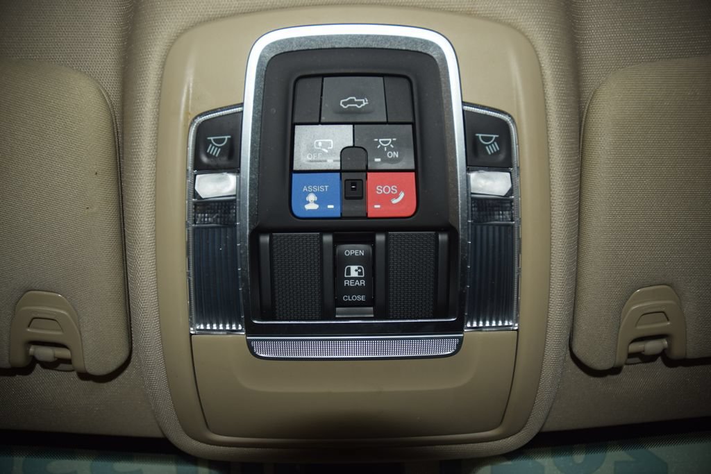Used 2021 RAM 3500 Limited AWD/4WD image 52