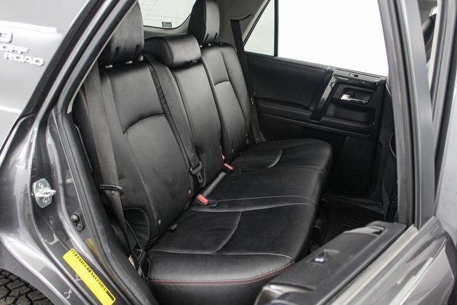Used 2022 Toyota 4Runner TRD Off-Road Premium AWD/4WD image 24