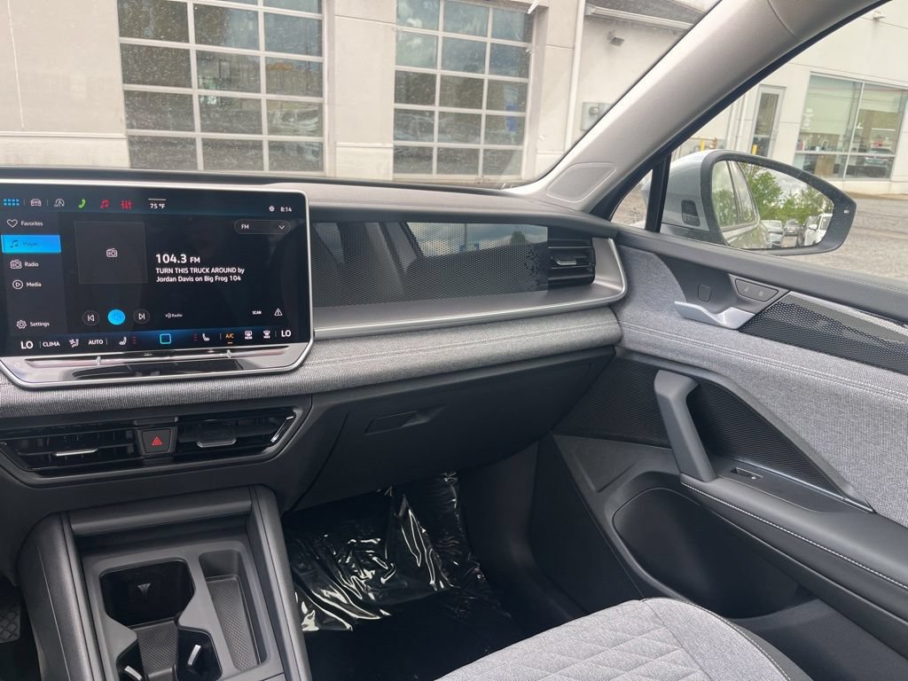 New 2026 Volkswagen Tiguan S AWD/4WD image 12