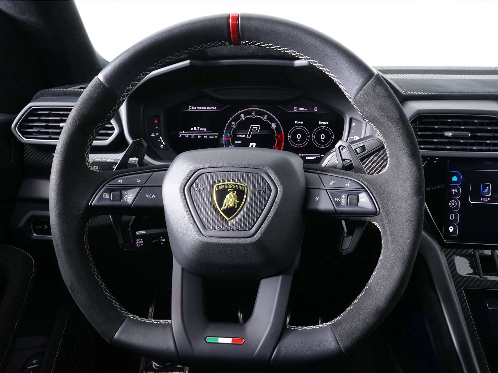Used 2023 Lamborghini Urus Performante AWD/4WD image 20