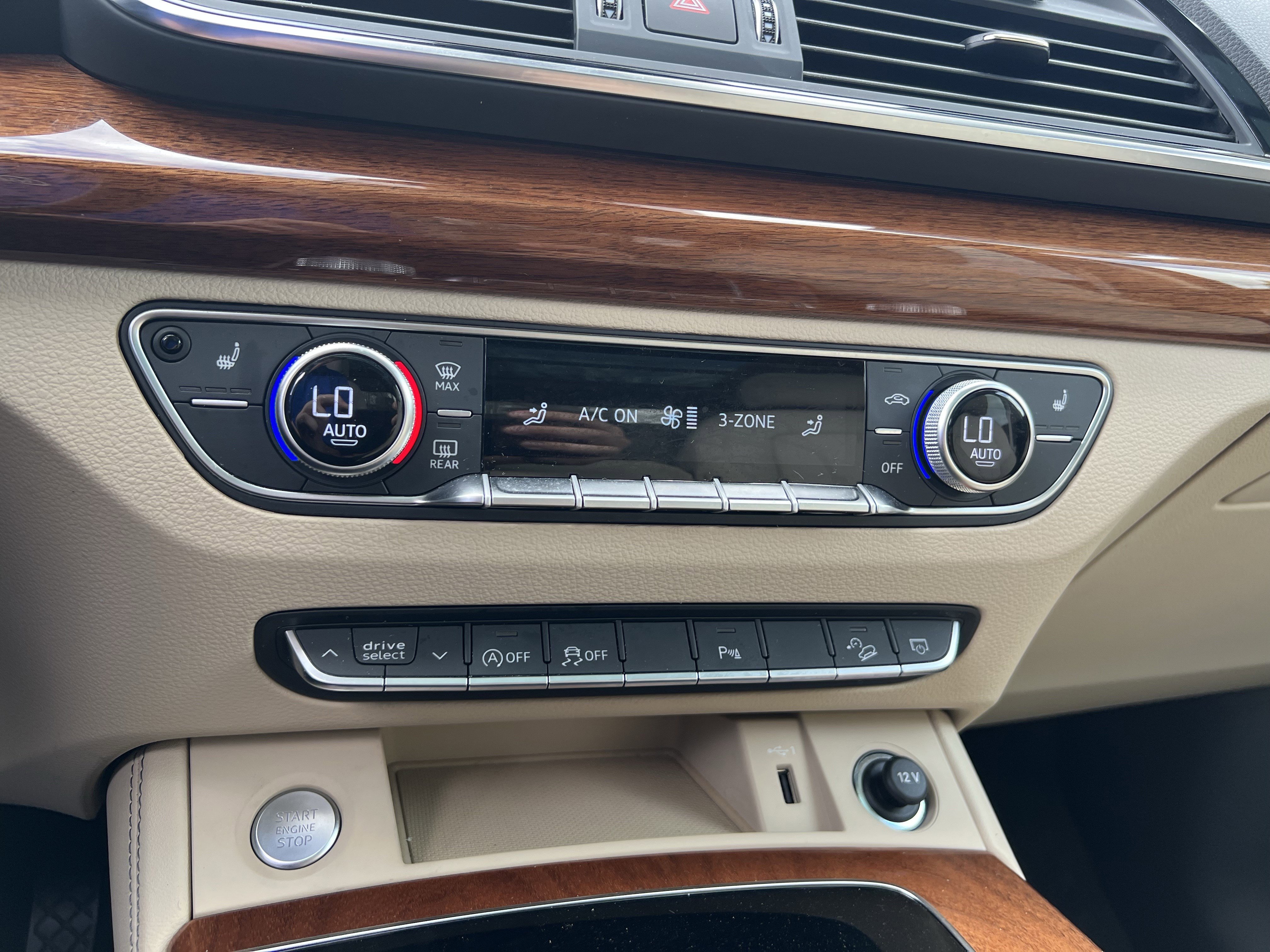 Used 2023 Audi Q5 2.0T Premium Plus w/ Premium Plus Package image 32