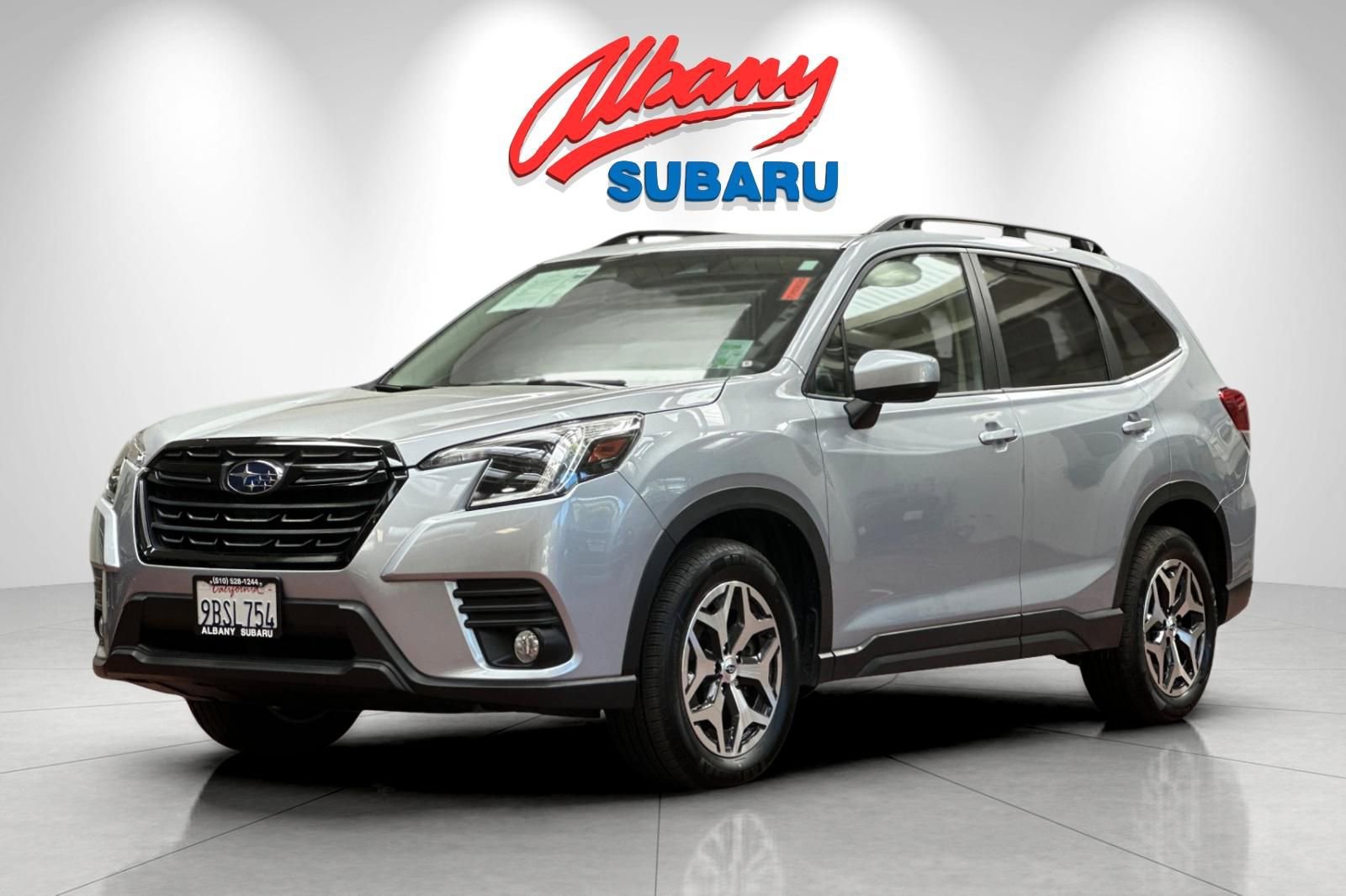 Used 2022 Subaru Forester Premium image 9