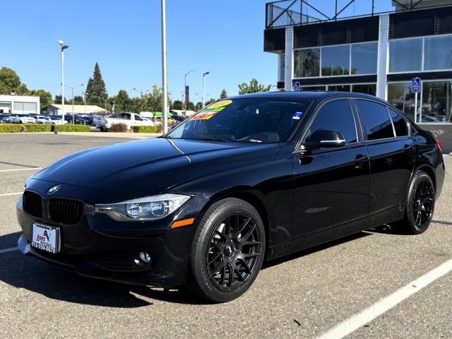 Used 2014 BMW 320i Sedan RWD image 9