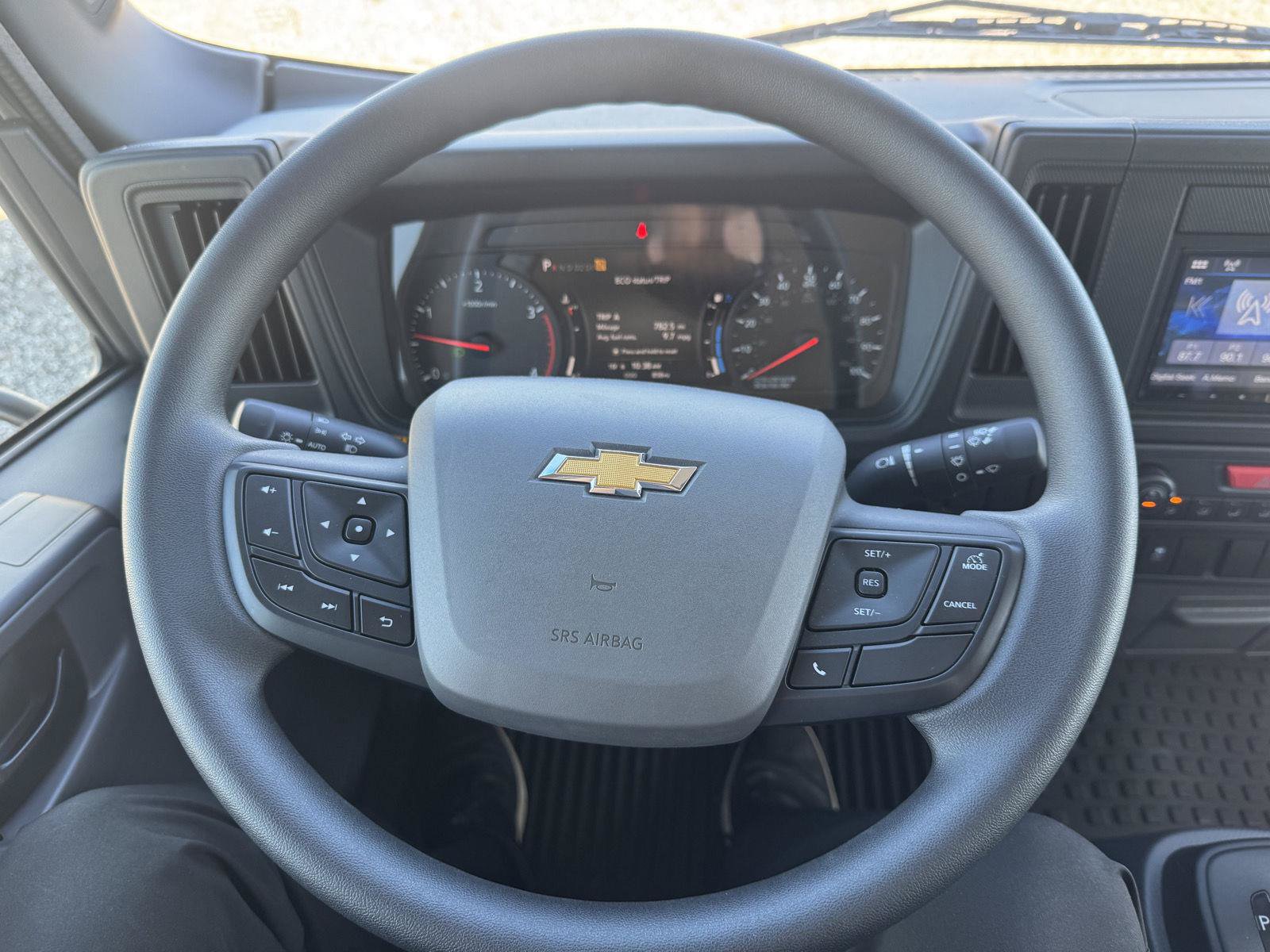 Used 2025 Chevrolet Low Cab Forward 5500 XD RWD image 14
