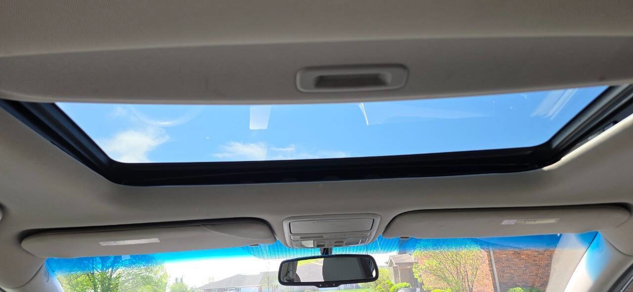 Used 2011 Honda Odyssey EX-L image 32