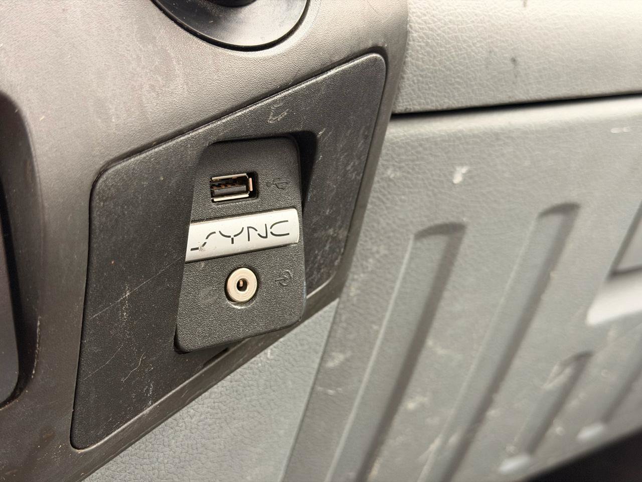 Used 2016 Ford F550 Luxury RWD image 23
