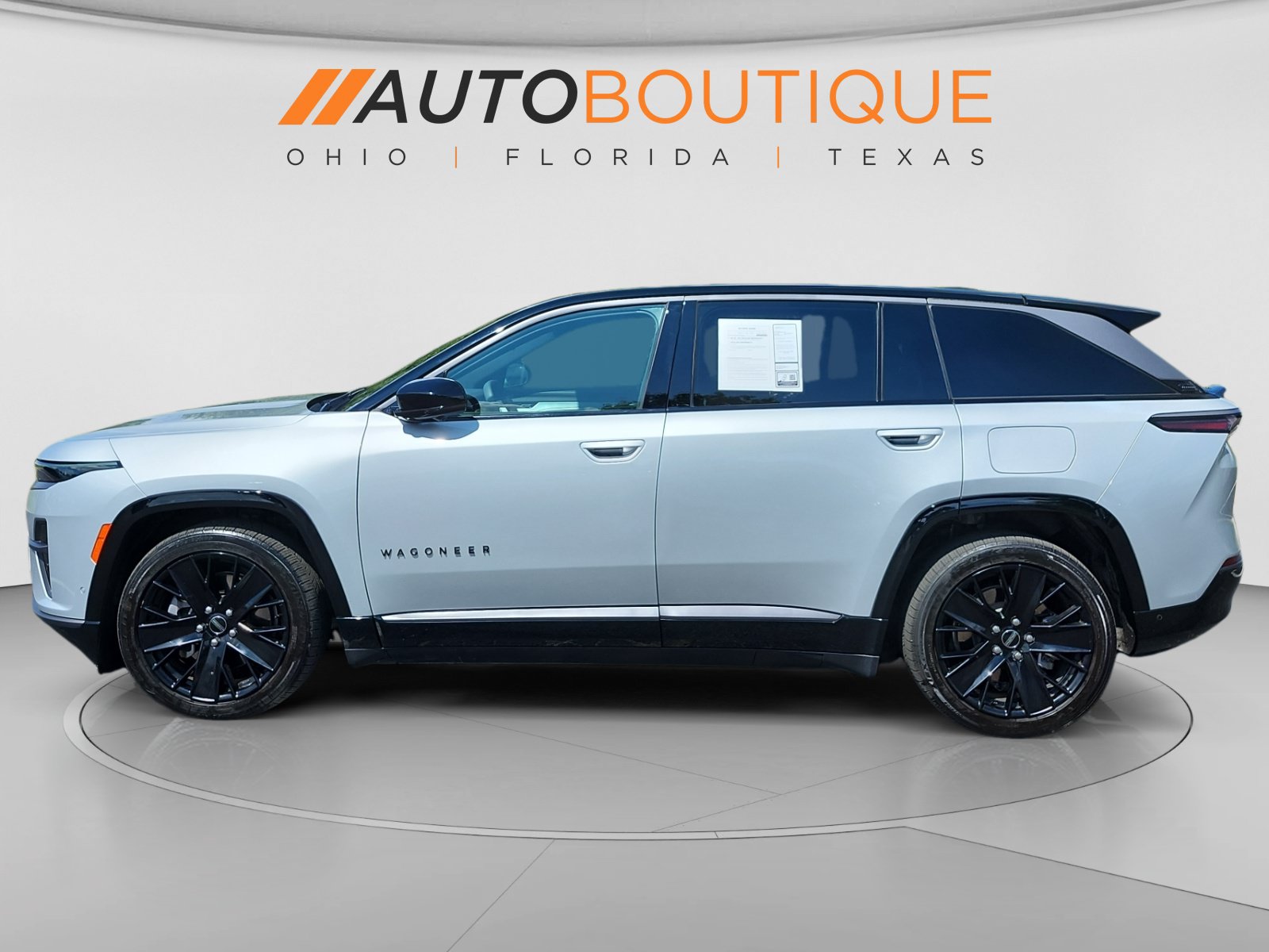 Used 2024 Jeep Wagoneer Launch Edition AWD/4WD image 2