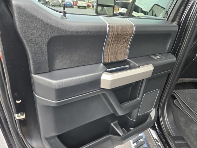 Used 2020 Ford F350 Lariat w/ Chrome Package AWD/4WD image 37