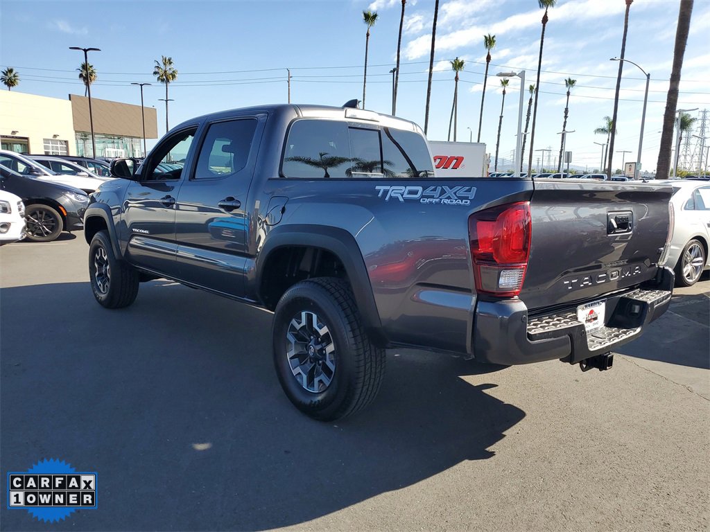 Used 2023 Toyota Tacoma TRD Off-Road image 3