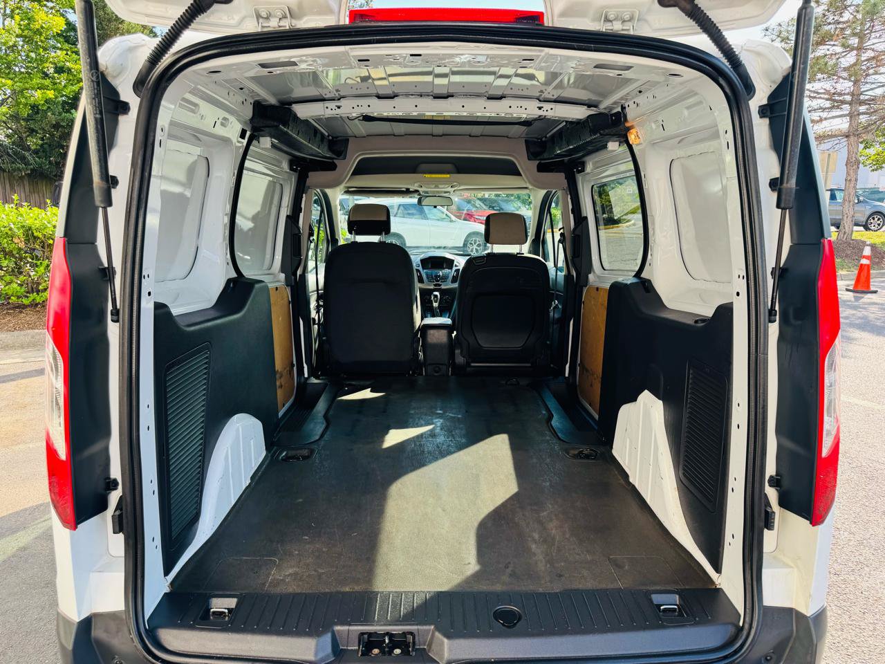 Used 2015 Ford Transit Connect XLT FWD image 33