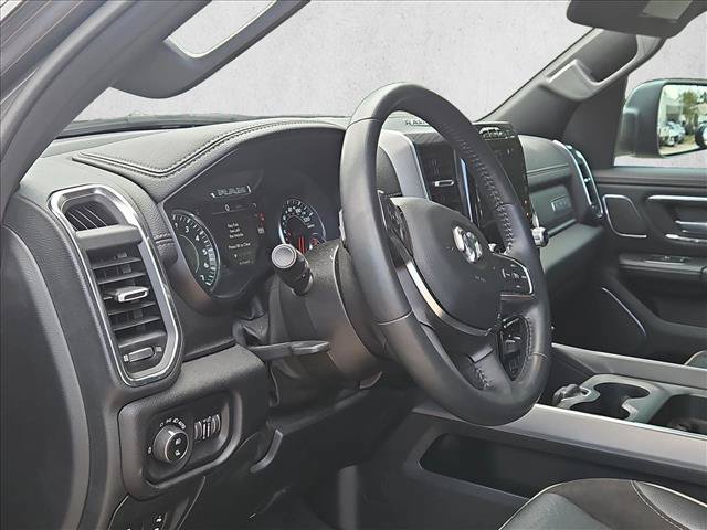 Used 2024 RAM 1500 Laramie AWD/4WD image 9