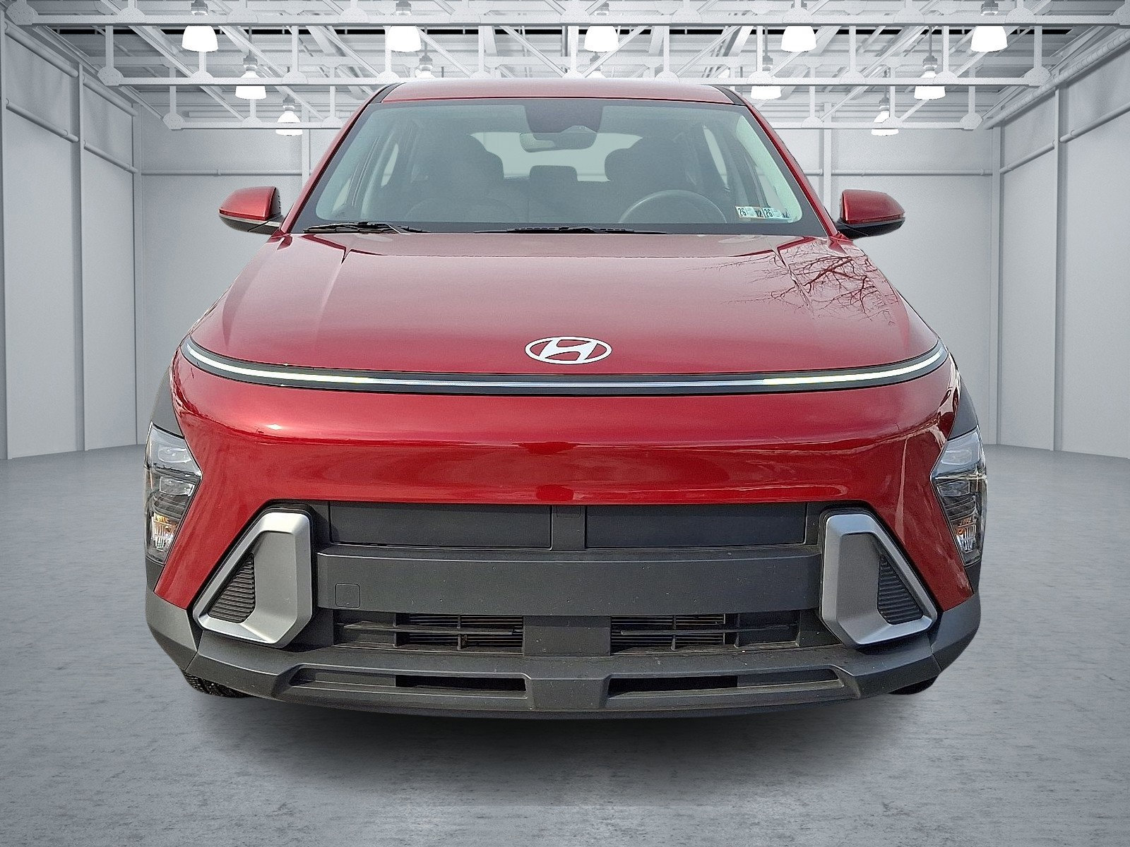Certified 2025 Hyundai Kona SE image 2